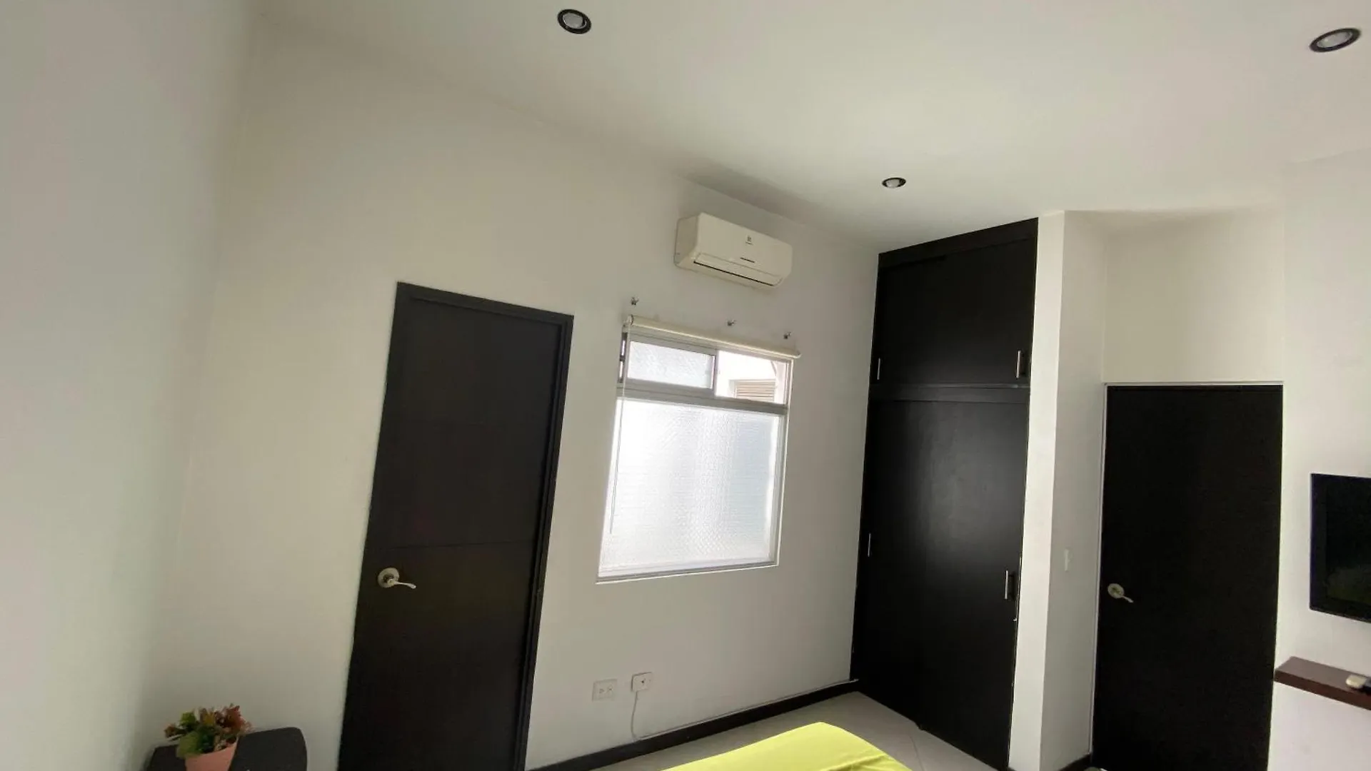 Hotel Apartaestudio Medellin Laureles