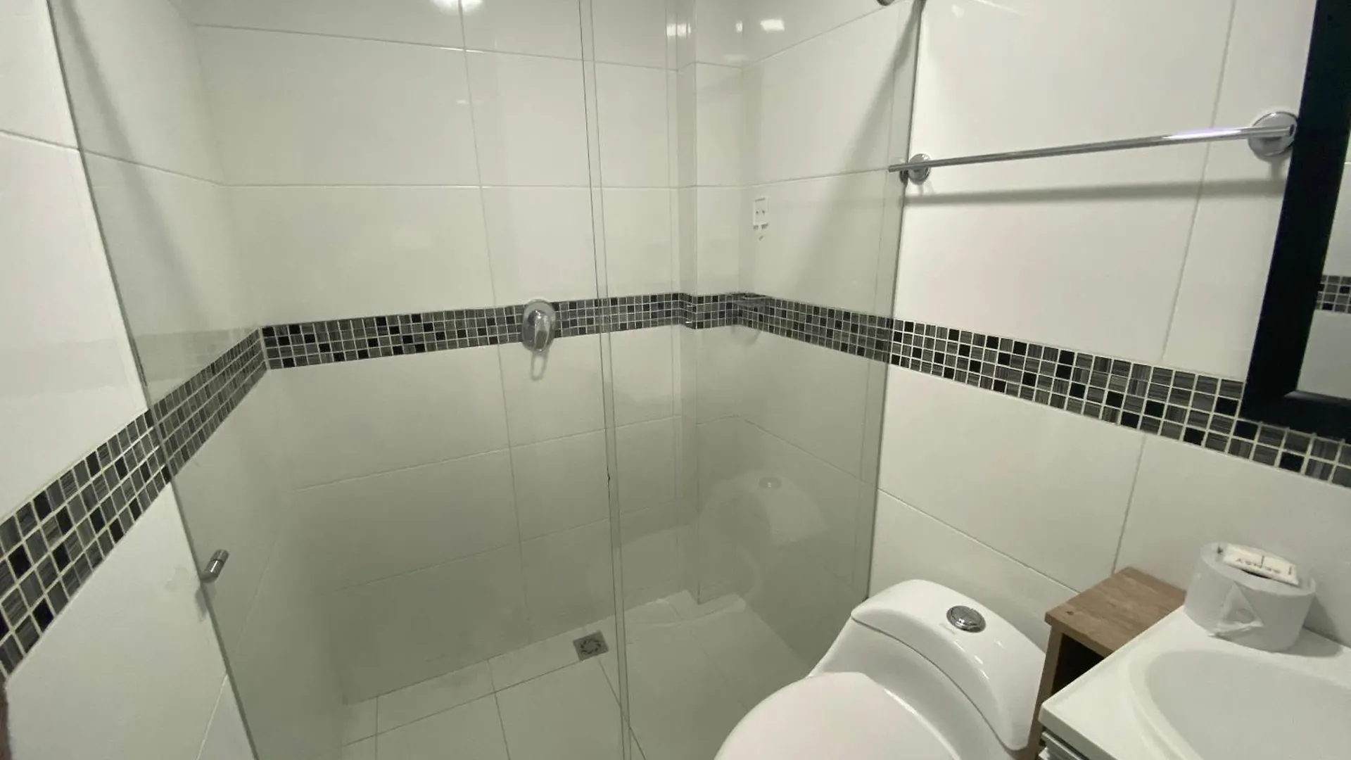 Apartaestudio Medellin Laureles Отель
