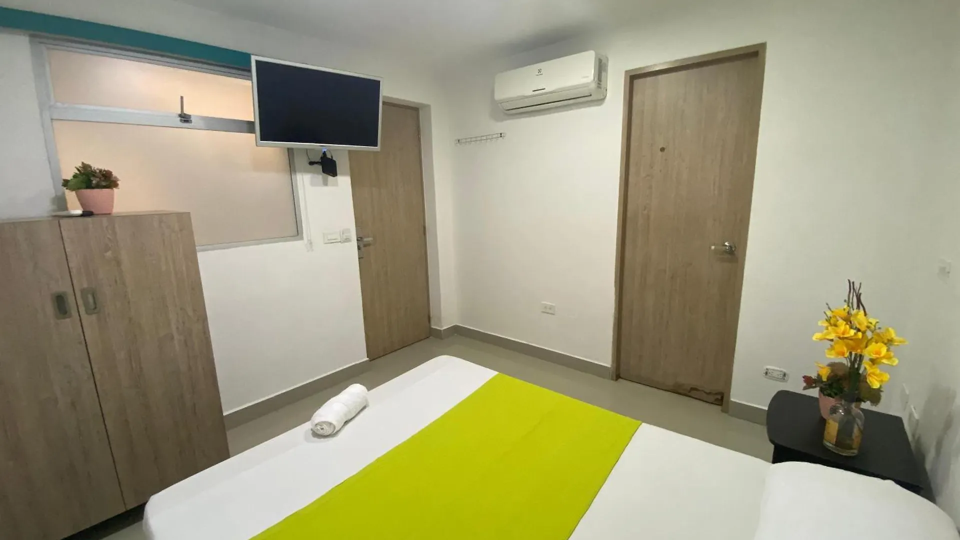 Apartaestudio Medellin Laureles