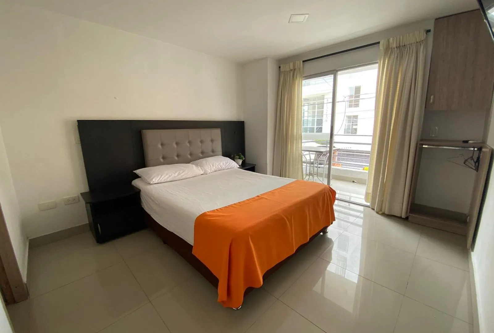 Apartaestudio Medellin Laureles Ξενοδοχείο