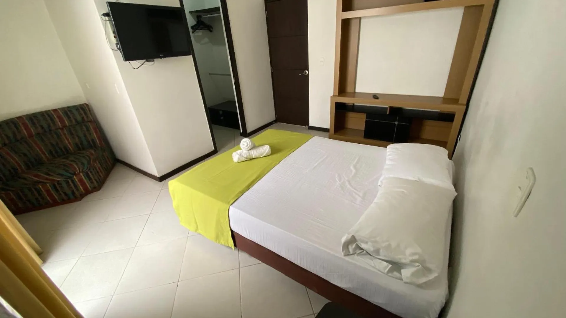 Apartaestudio Medellin Laureles